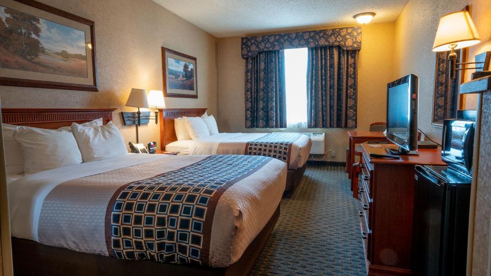 Queen Room interior